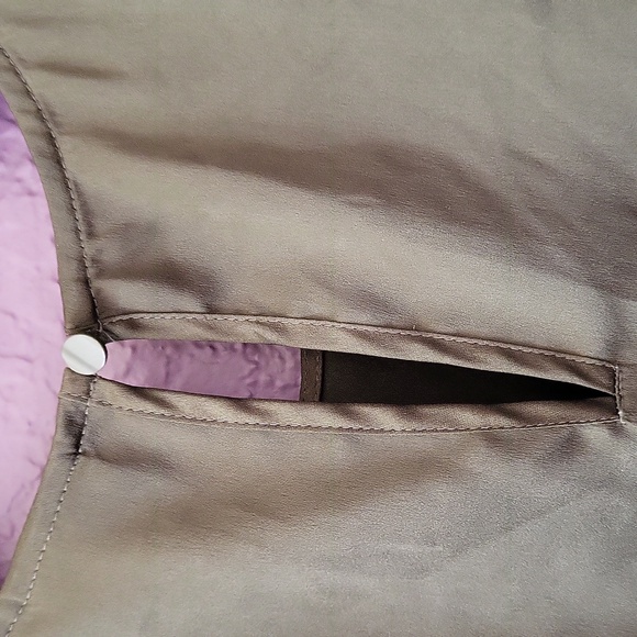 Worthington Blouse - Picture 10 of 11